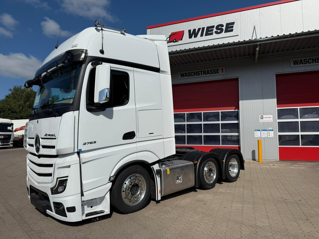 Mercedes-Benz Actros 2753 GigaSpace L 6x2 Lowliner TrendLine - Gjysmë-kamion: foto 1 Mercedes-Benz Actros 2753 GigaSpace L 6x2 Lowliner TrendLine - Gjysmë-kamion: foto 1