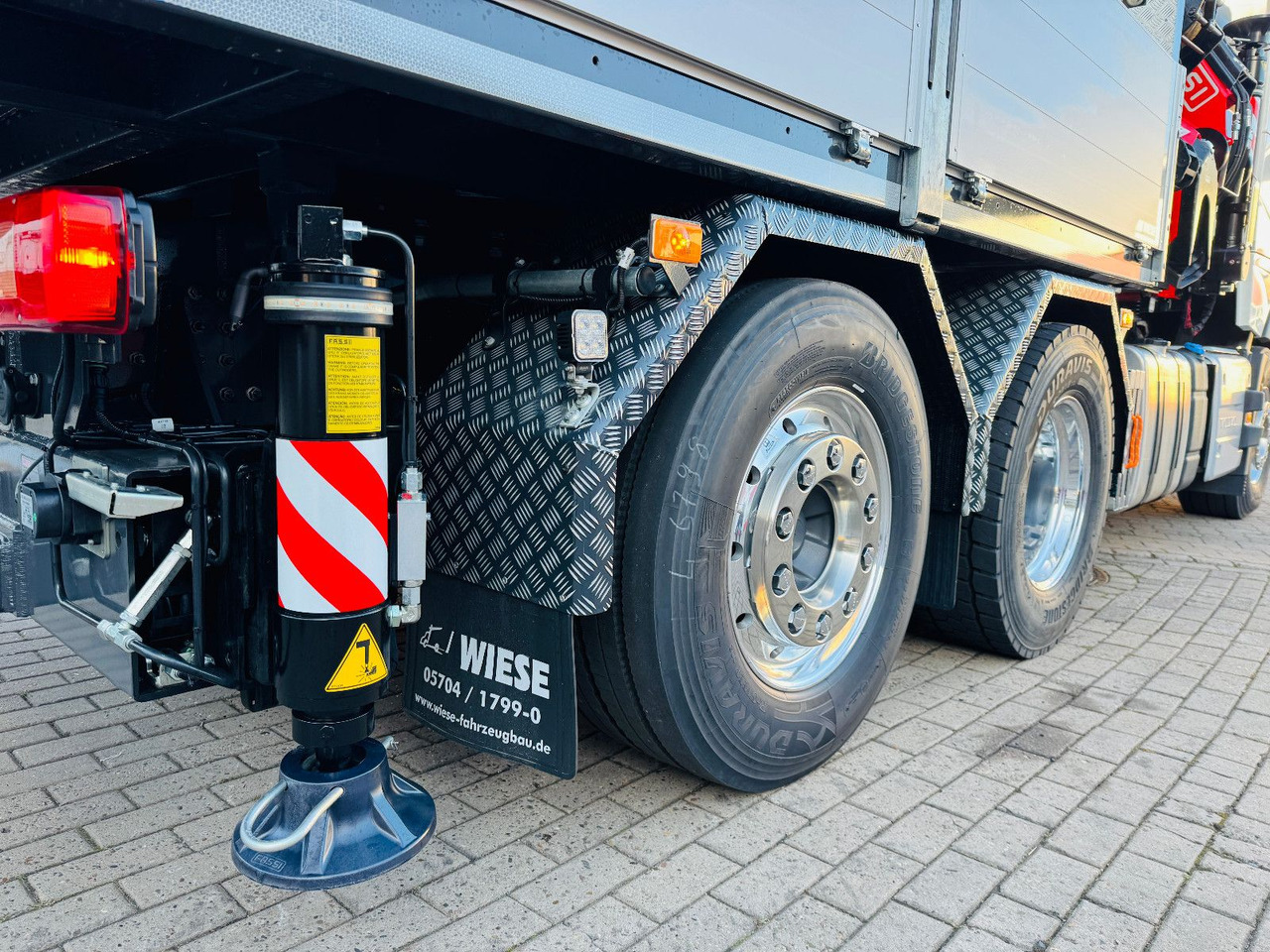 Volvo FH500 6x2 mit Fassi F545 2.27 JIB Winde so - Gjysmë-kamion: foto 4 Volvo FH500 6x2 mit Fassi F545 2.27 JIB Winde so - Gjysmë-kamion: foto 4