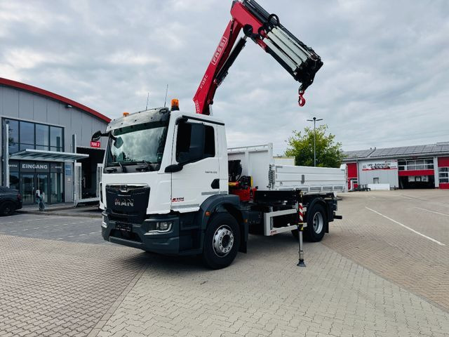 MAN 18.320 4x4 mit Fassi Ladekran Sofort Verfügbar - Kamion vetëshkarkues, Kamion me vinç: foto 3 MAN 18.320 4x4 mit Fassi Ladekran Sofort Verfügbar - Kamion vetëshkarkues, Kamion me vinç: foto 3