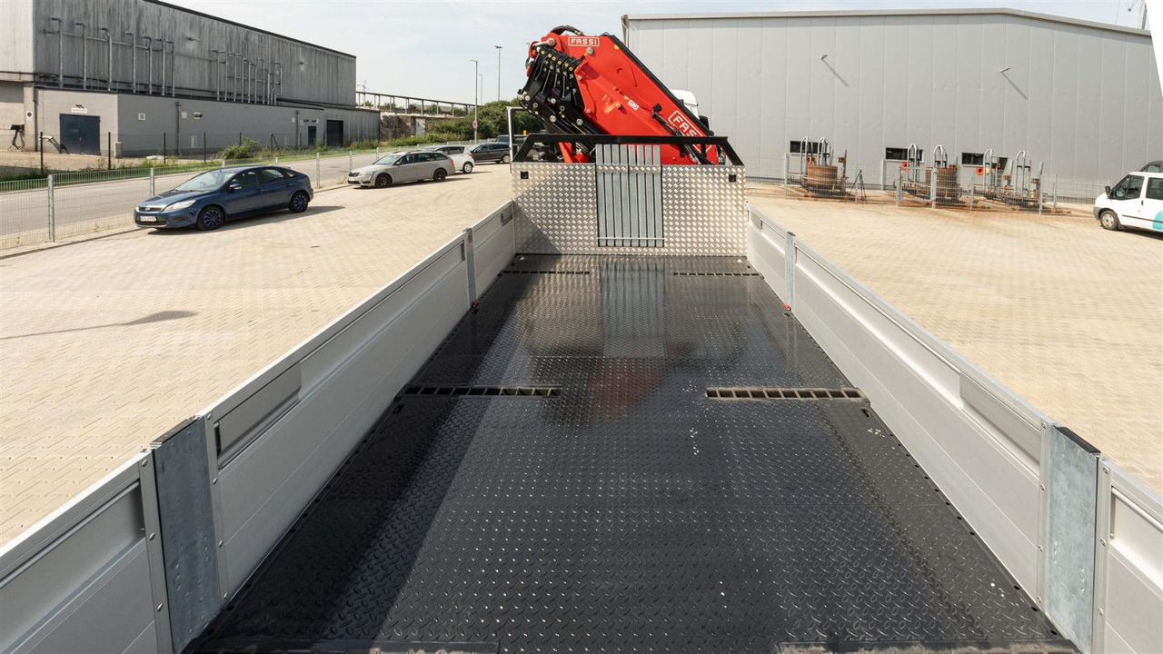 MAN 35.470 8x2 Kran F710 RA2.26 - Kamion me karroceri të hapur, Kamion me vinç: foto 4 MAN 35.470 8x2 Kran F710 RA2.26 - Kamion me karroceri të hapur, Kamion me vinç: foto 4