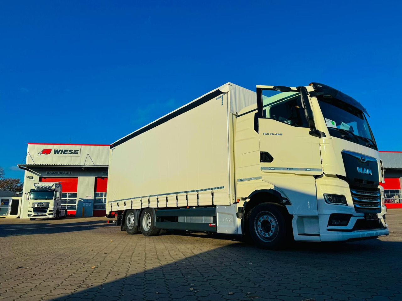 Kamion me tendë MAN TGX 26.440 6x2 LL Schwerlast Ladebordwand/Rampe: foto 7