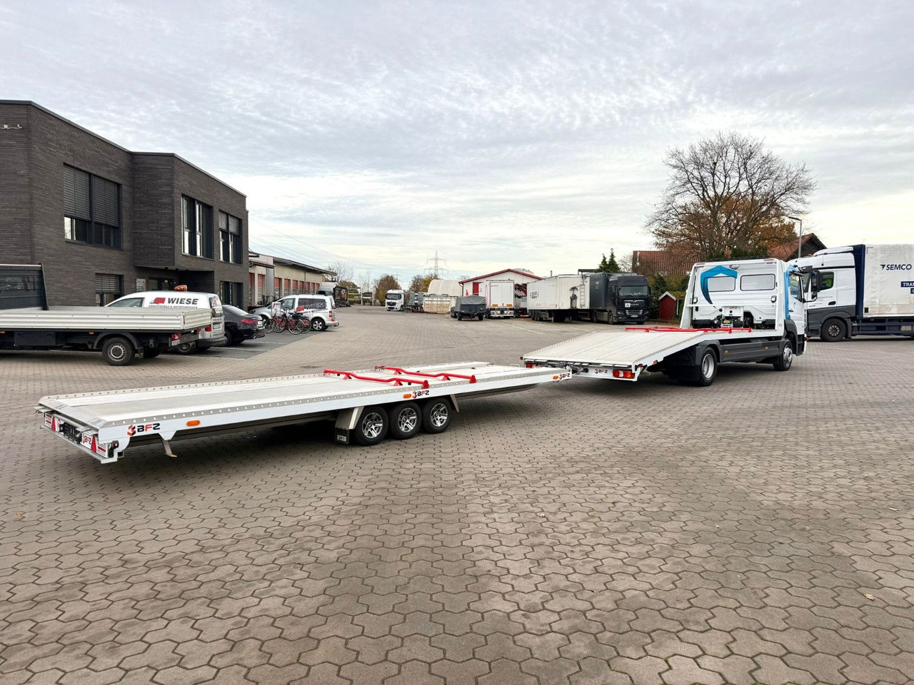 Mercedes-Benz Atego 918L Autotransporter mit BFZ Anhänger - Autotransportues: foto 5 Mercedes-Benz Atego 918L Autotransporter mit BFZ Anhänger - Autotransportues: foto 5