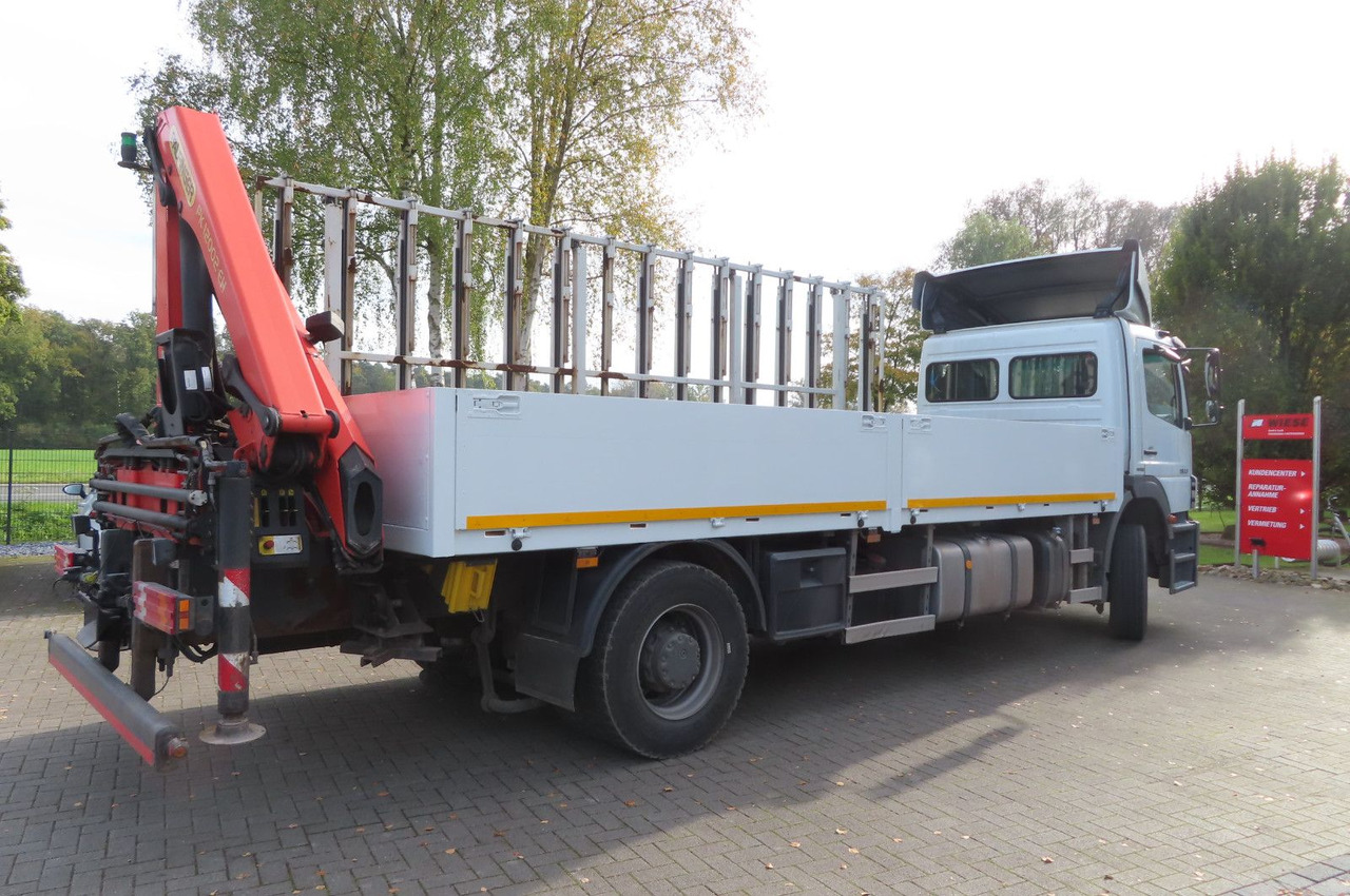 Mercedes-Benz Axor 1833 L - Glastransporter Kran Palfinger - Kamion me vinç: foto 1 Mercedes-Benz Axor 1833 L - Glastransporter Kran Palfinger - Kamion me vinç: foto 1