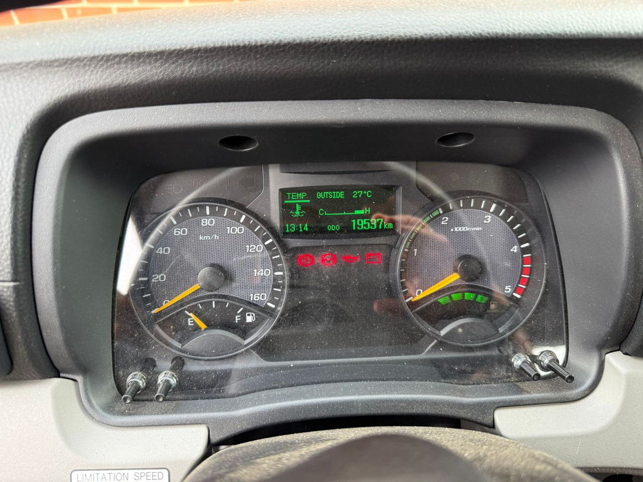 Mitsubishi Fuso Canter 7C18 Arbeitsbühnentransporter - Karrotrec: foto 4 Mitsubishi Fuso Canter 7C18 Arbeitsbühnentransporter - Karrotrec: foto 4