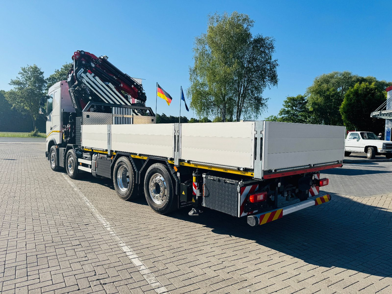 Volvo FH 500 8x2 mit F710RA.2.27 L426 und V20 Winde - Kamion me karroceri të hapur, Kamion me vinç: foto 5 Volvo FH 500 8x2 mit F710RA.2.27 L426 und V20 Winde - Kamion me karroceri të hapur, Kamion me vinç: foto 5