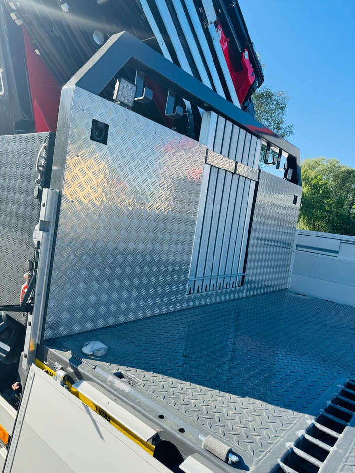 Volvo FH 500 8x2 mit F710RA.2.27 L426 und V20 Winde - Kamion me vinç: foto 3 Volvo FH 500 8x2 mit F710RA.2.27 L426 und V20 Winde - Kamion me vinç: foto 3