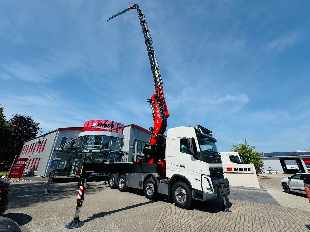 Volvo FH 540 mit Fassi F2150RAL Fly Jib + Winde - Kamion me vinç: foto 1 Volvo FH 540 mit Fassi F2150RAL Fly Jib + Winde - Kamion me vinç: foto 1