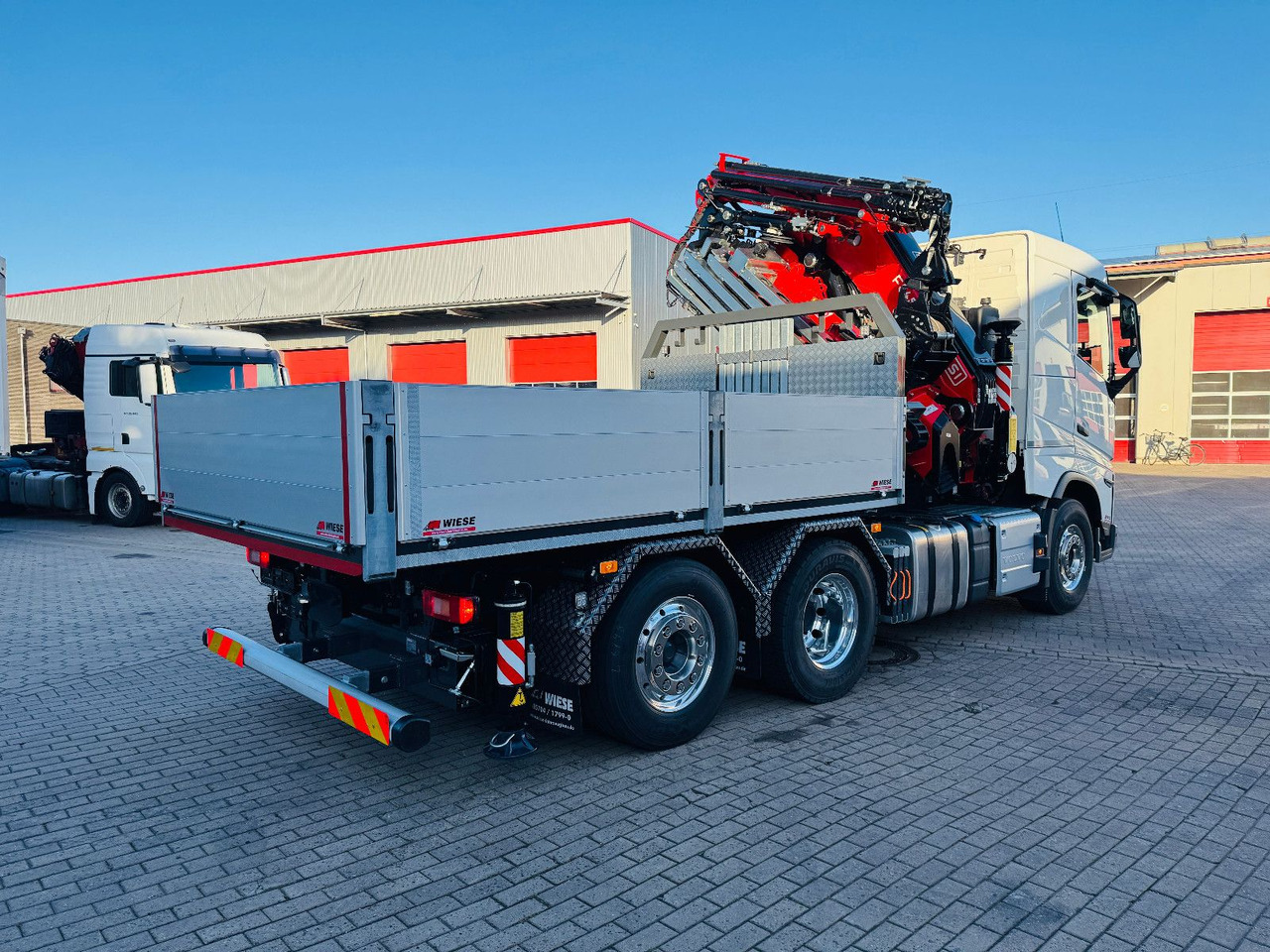 Volvo FH500 6x2 mit Fassi F545 2.27 JIB Winde sofort - Kamion me karroceri të hapur, Kamion me vinç: foto 3 Volvo FH500 6x2 mit Fassi F545 2.27 JIB Winde sofort - Kamion me karroceri të hapur, Kamion me vinç: foto 3