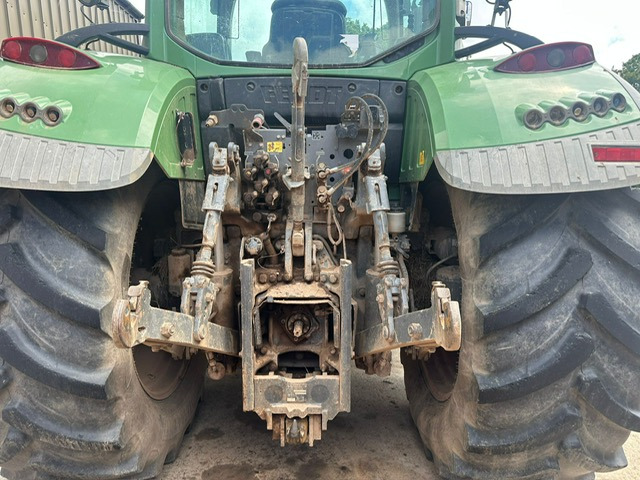 FENDT 724 Plus - Traktor: foto 3 FENDT 724 Plus - Traktor: foto 3
