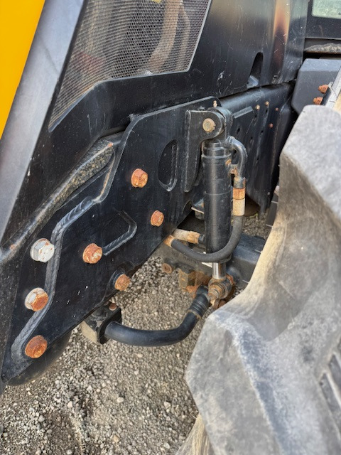 JCB 4220 fastrac - Traktor: foto 4 JCB 4220 fastrac - Traktor: foto 4