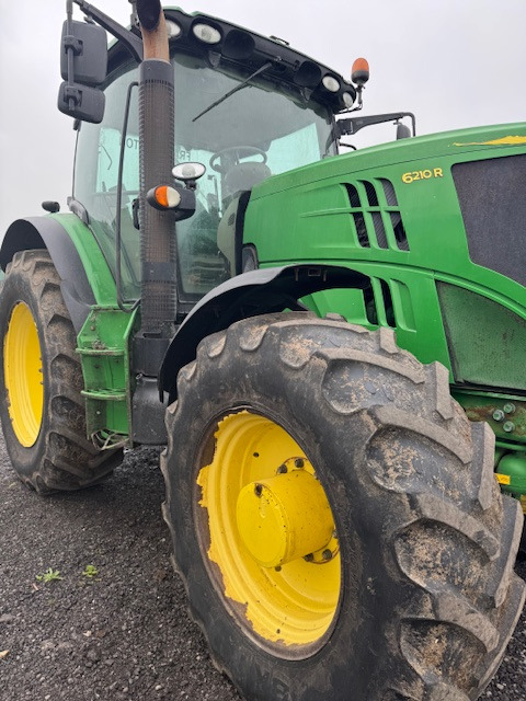 JOHN DEERE 6210R - Traktor: foto 1 JOHN DEERE 6210R - Traktor: foto 1