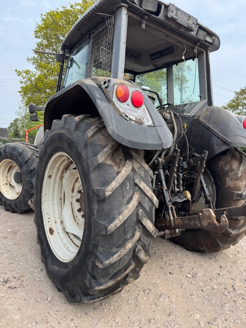 VALTRA T130 - Traktor: foto 3 VALTRA T130 - Traktor: foto 3