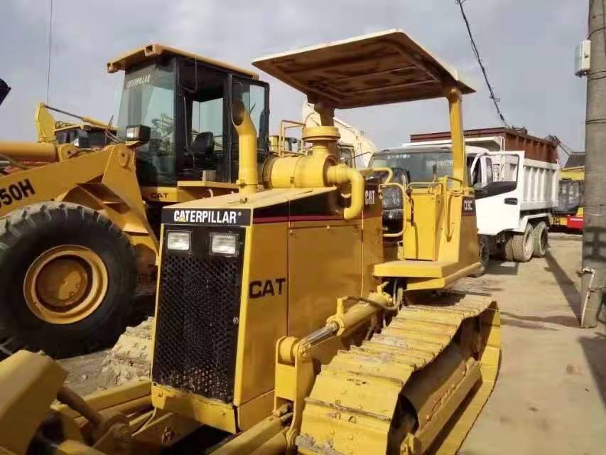 CATERPILLAR D3C - Buldozer: foto 3 CATERPILLAR D3C - Buldozer: foto 3