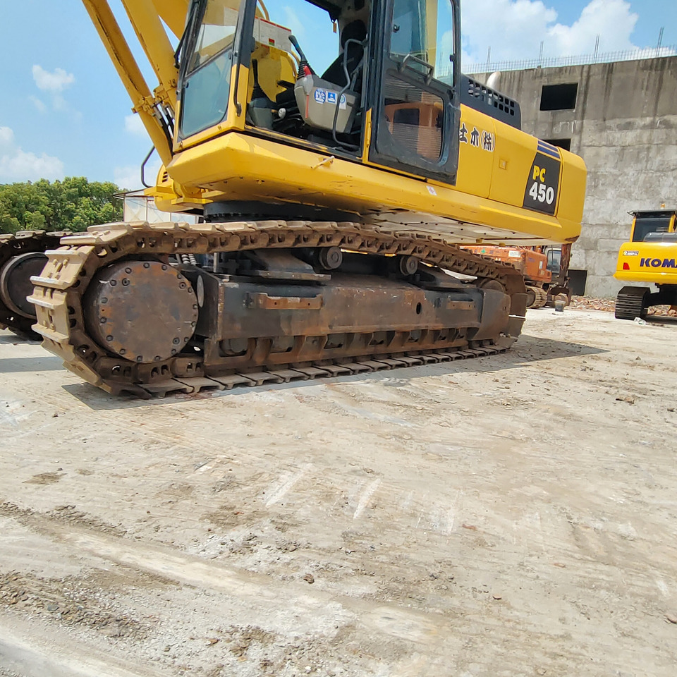 KOMATSU PC450-8-excavator - Ekskavator me zinxhirë: foto 5 KOMATSU PC450-8-excavator - Ekskavator me zinxhirë: foto 5