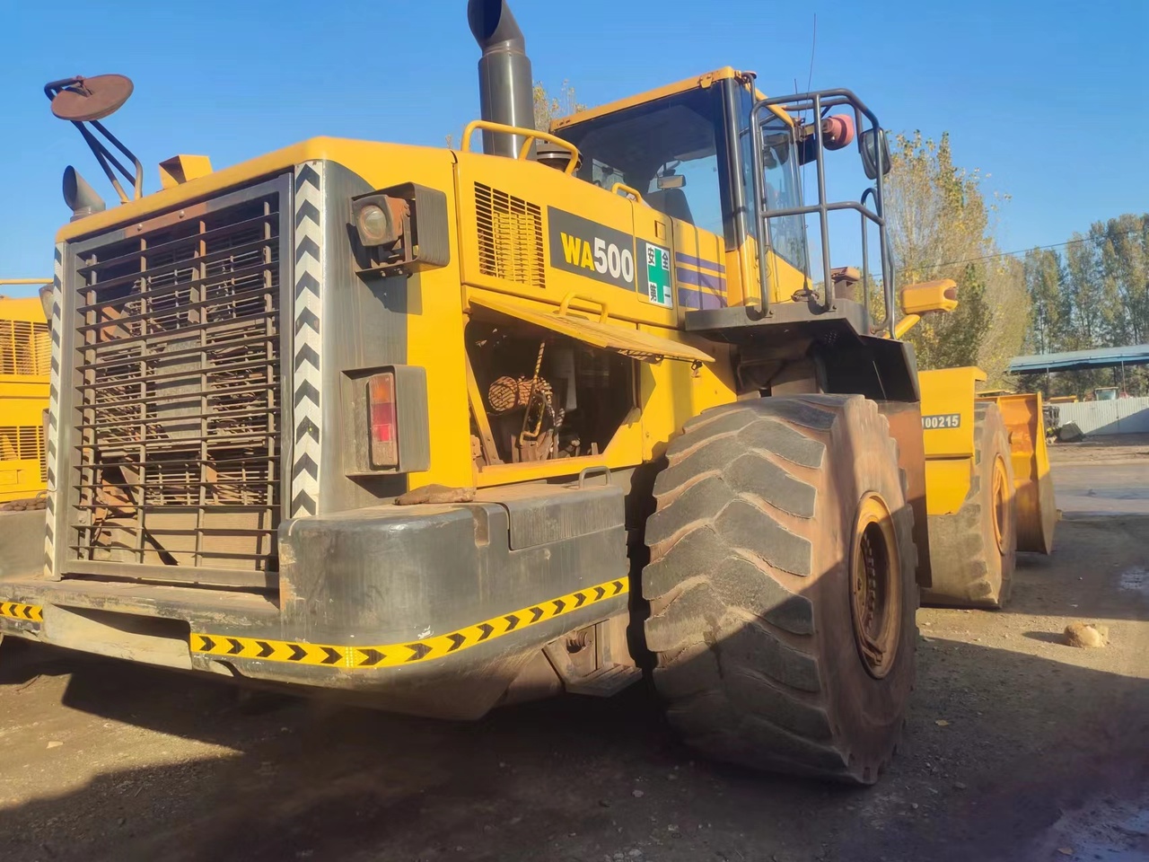 KOMATSU WA500-6 -wheel loader - Fadrom me goma: foto 3 KOMATSU WA500-6 -wheel loader - Fadrom me goma: foto 3