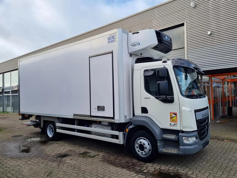 DAF LF 220 Kuhlkoffer/Carrier 750MT MULTITEMP/ LBW/ EURO 6 - Kamion frigorifer: foto 1 DAF LF 220 Kuhlkoffer/Carrier 750MT MULTITEMP/ LBW/ EURO 6 - Kamion frigorifer: foto 1