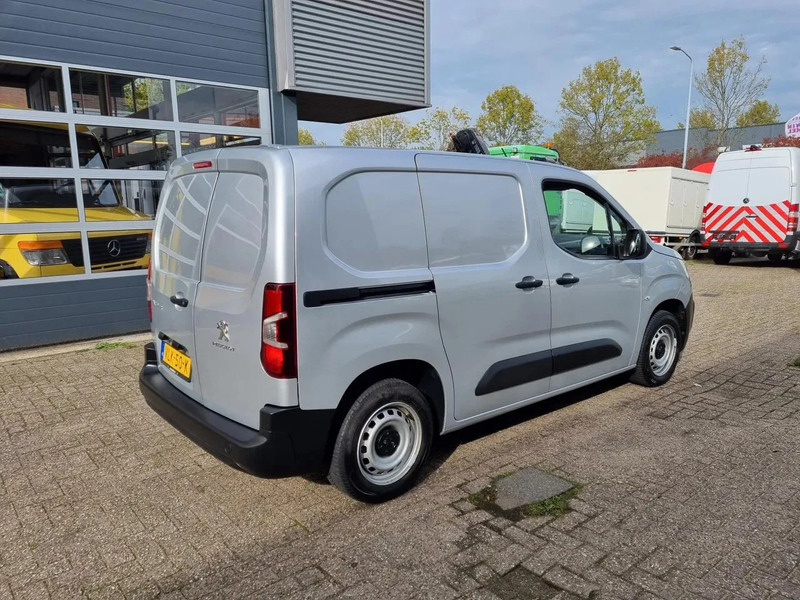 Peugeot Partner 1.5 HDI/ Koelwagen/ Airco/ Navi - Furgon frigorifer: foto 2 Peugeot Partner 1.5 HDI/ Koelwagen/ Airco/ Navi - Furgon frigorifer: foto 2