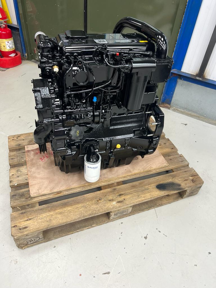 Perkins 1104C-44T RG38067 Engine - Motori: foto 5 Perkins 1104C-44T RG38067 Engine - Motori: foto 5