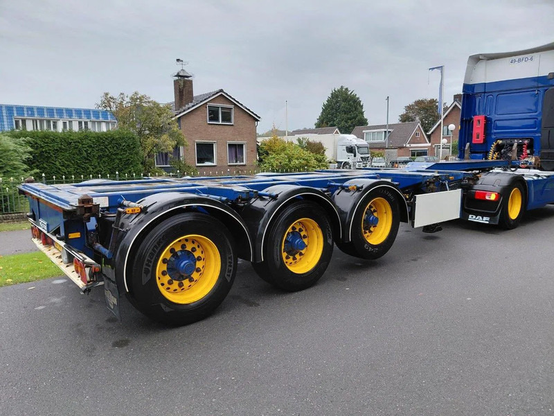 D-Tec FT-43-03V - Transportjer kontejnerësh/ Gjysmë rimorkio me karroceri të çmontueshme: foto 3 D-Tec FT-43-03V - Transportjer kontejnerësh/ Gjysmë rimorkio me karroceri të çmontueshme: foto 3