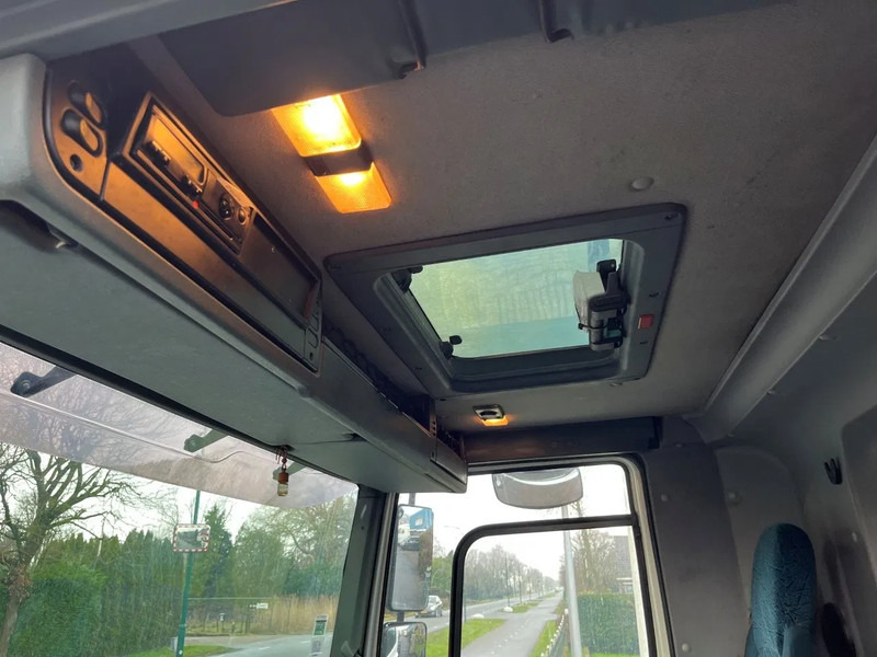 Kamion kabinë-shasi DAF CF 85.430 EURO 3 8X2 CHASSIS: foto 17