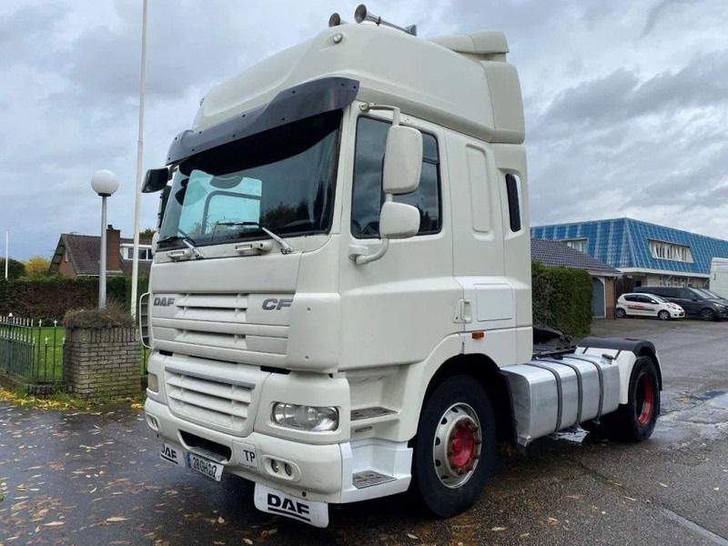 DAF CF 85.410 85CF 410 AUTOMATIC - Gjysmë-kamion: foto 1 DAF CF 85.410 85CF 410 AUTOMATIC - Gjysmë-kamion: foto 1