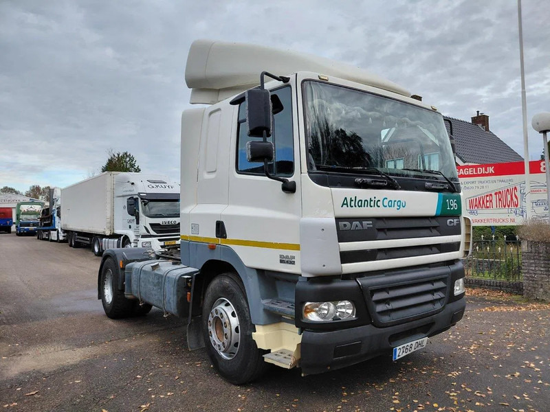 DAF CF 85.430 MANUAL ZF GEARBOX 4x2 Truckhead !! EURO 3 Engine !! - Gjysmë-kamion: foto 2 DAF CF 85.430 MANUAL ZF GEARBOX 4x2 Truckhead !! EURO 3 Engine !! - Gjysmë-kamion: foto 2