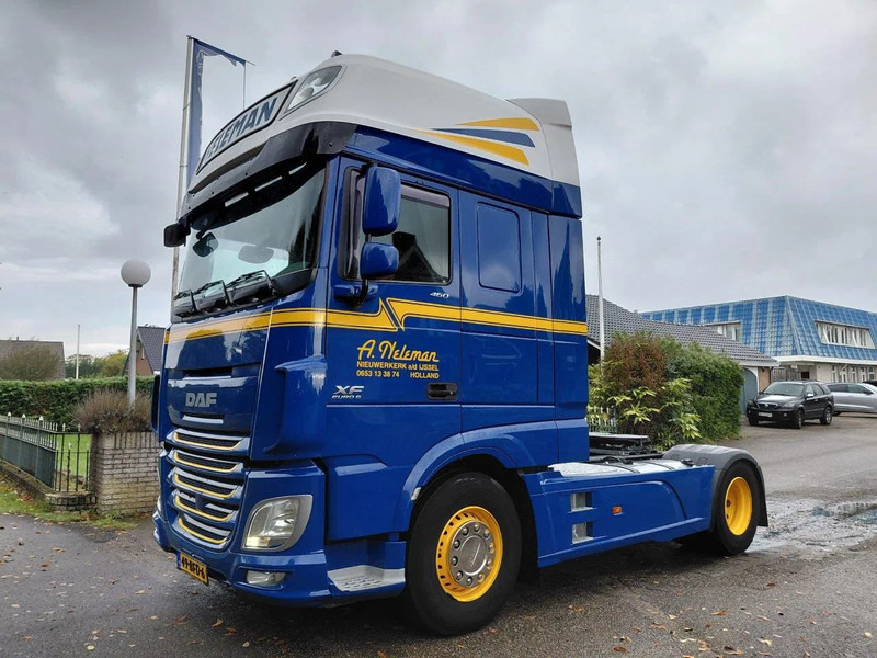 DAF XF 460 HOLLAND TRUCK IN EXCELLENT CONDITION - Gjysmë-kamion: foto 1 DAF XF 460 HOLLAND TRUCK IN EXCELLENT CONDITION - Gjysmë-kamion: foto 1