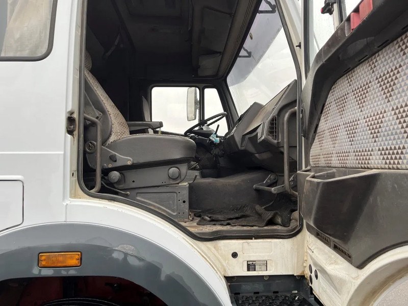 Kamion me karroceri të hapur Mercedes-Benz SK 1850 V8 MANUAL GEARBOX BIG AXLE FULL STEEL SPRING RETARDER: foto 6
