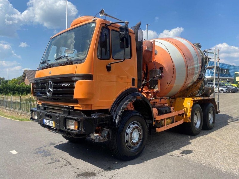 Mercedes-Benz SK 2527 MANUAL FULL STEEL SPRING - Autobetoniere: foto 1 Mercedes-Benz SK 2527 MANUAL FULL STEEL SPRING - Autobetoniere: foto 1