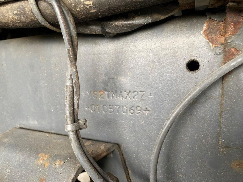Scania T82 T 82 4x2 CHASSIS FULL STEEL SUSPENSION - Kamion kabinë-shasi: foto 5 Scania T82 T 82 4x2 CHASSIS FULL STEEL SUSPENSION - Kamion kabinë-shasi: foto 5
