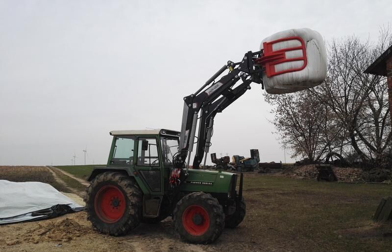 Metal-Technik FENDT 311 - Ngarkues ballor për traktor: foto 1 Metal-Technik FENDT 311 - Ngarkues ballor për traktor: foto 1