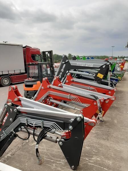 Metal-Technik Frontlader für FENDT 312 LSA / Ładowacz czołowy do FENDT 312 LSA - Ngarkues ballor për traktor: foto 1 Metal-Technik Frontlader für FENDT 312 LSA / Ładowacz czołowy do FENDT 312 LSA - Ngarkues ballor për traktor: foto 1