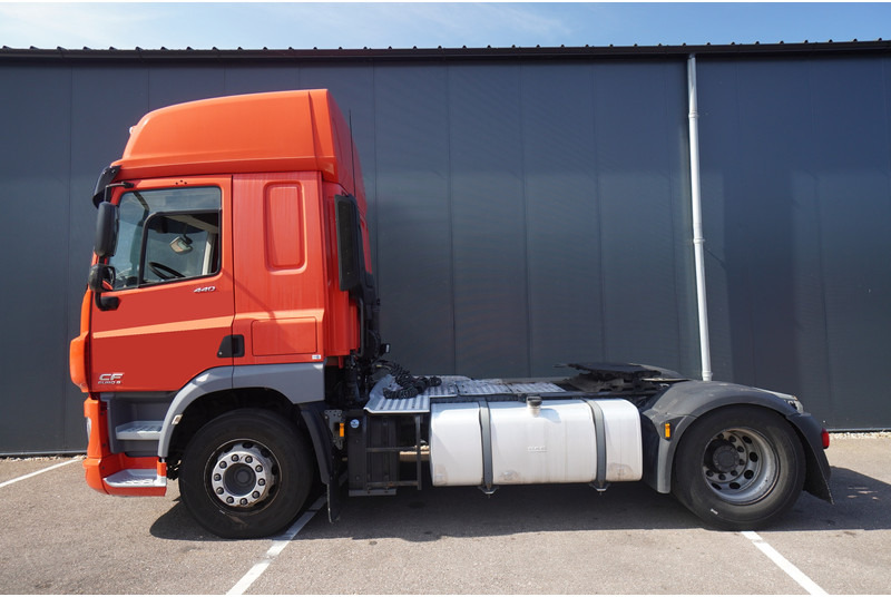 DAF CF 440 717.100KM - Gjysmë-kamion: foto 1 DAF CF 440 717.100KM - Gjysmë-kamion: foto 1