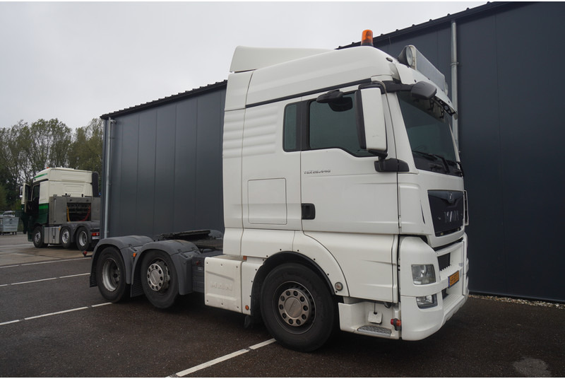 MAN TGX 26.440 6X2 684.200KM - Gjysmë-kamion: foto 4 MAN TGX 26.440 6X2 684.200KM - Gjysmë-kamion: foto 4