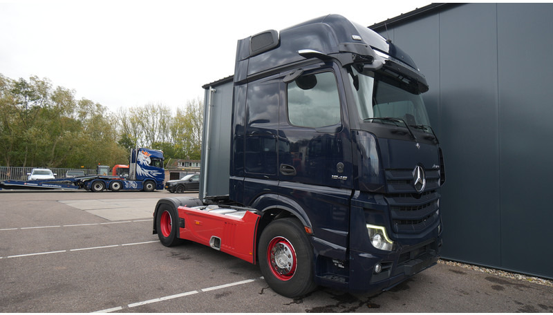 Mercedes-Benz ACTROS 1945 GIGASPACE 649.700KM - Gjysmë-kamion: foto 4 Mercedes-Benz ACTROS 1945 GIGASPACE 649.700KM - Gjysmë-kamion: foto 4