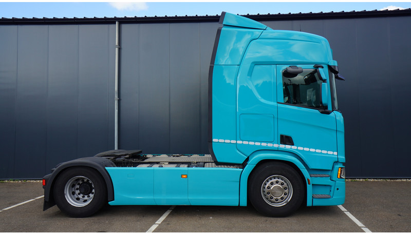 Scania R 450 TOPLINE EURO 6 RETARDER - Gjysmë-kamion: foto 2 Scania R 450 TOPLINE EURO 6 RETARDER - Gjysmë-kamion: foto 2