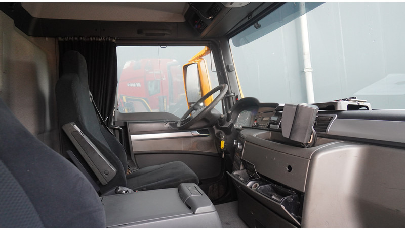 MAN TGS 35-440 8X4 2 SIDE TIPPER WITH HMF Z 1943 CRANE 415.000KM - Kamion me vinç: foto 5 MAN TGS 35-440 8X4 2 SIDE TIPPER WITH HMF Z 1943 CRANE 415.000KM - Kamion me vinç: foto 5