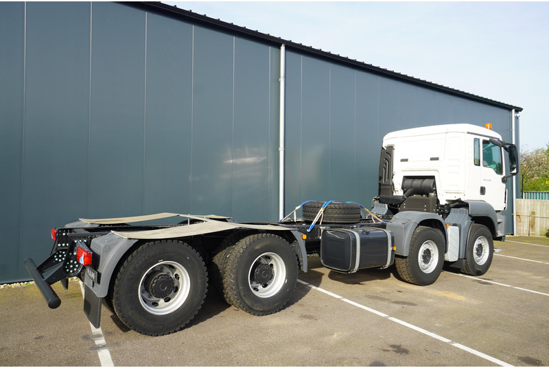 Kamion kabinë-shasi MAN TGS41.400 8X4 BB-WW NEW UNUSED CHASSIS EURO3: foto 8