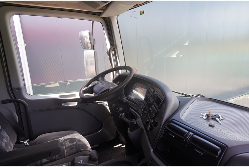 Mercedes-Benz ACTROS 4141 / FAUN HK60 MOBILE CRANE WITH JIB - Kamion me vinç: foto 5 Mercedes-Benz ACTROS 4141 / FAUN HK60 MOBILE CRANE WITH JIB - Kamion me vinç: foto 5