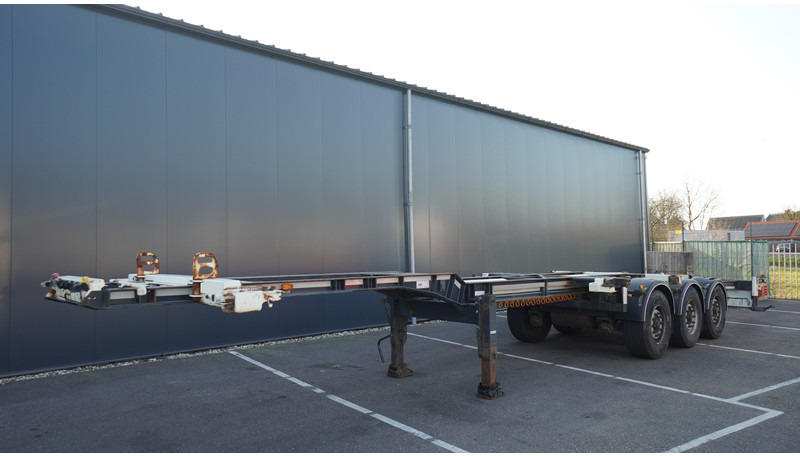 Renders 3 AXLE EXTENDABLE CONTAINER TRANSPORT TRAILER - Transportjer kontejnerësh/ Gjysmë rimorkio me karroceri të çmontueshme: foto 2 Renders 3 AXLE EXTENDABLE CONTAINER TRANSPORT TRAILER - Transportjer kontejnerësh/ Gjysmë rimorkio me karroceri të çmontueshme: foto 2