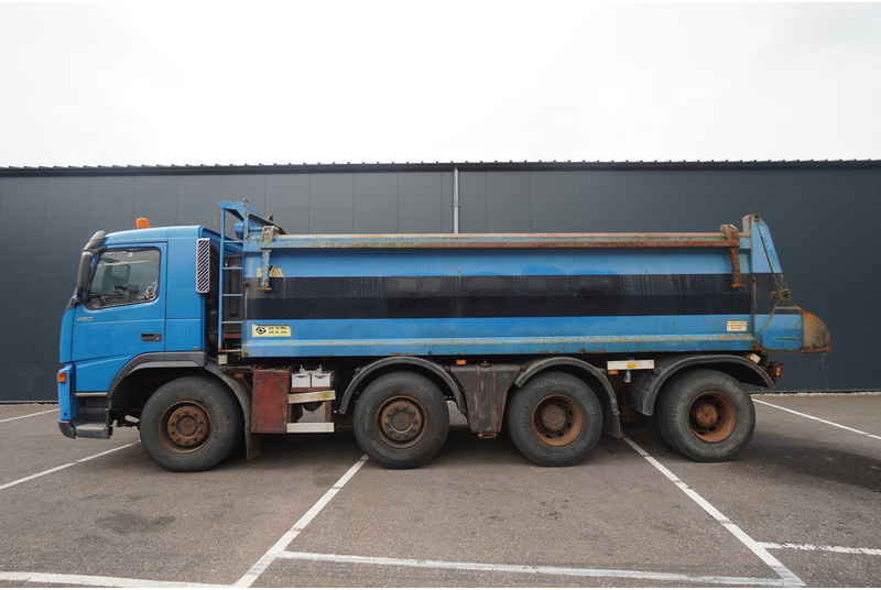 Terberg FM 1850-T 420 8x4 TIPPER 575.600KM - Kamion vetëshkarkues: foto 1 Terberg FM 1850-T 420 8x4 TIPPER 575.600KM - Kamion vetëshkarkues: foto 1