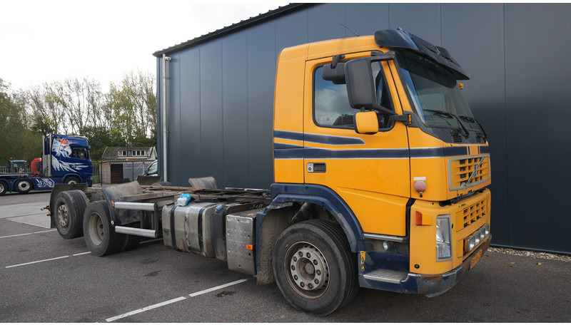 Volvo FM9 340 6X2 CHASSIS EURO 5 480000KM - Kamion kabinë-shasi: foto 4 Volvo FM9 340 6X2 CHASSIS EURO 5 480000KM - Kamion kabinë-shasi: foto 4
