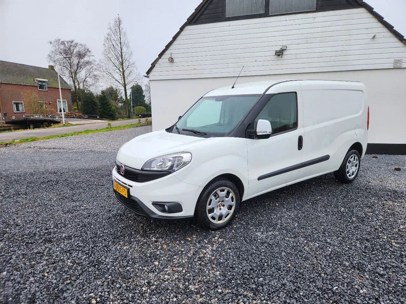Fiat Doblò Maxi, 2017, 188000km, Airco,Parksens, Tuv. First owner - Furgon i vogël: foto 1 Fiat Doblò Maxi, 2017, 188000km, Airco,Parksens, Tuv. First owner - Furgon i vogël: foto 1