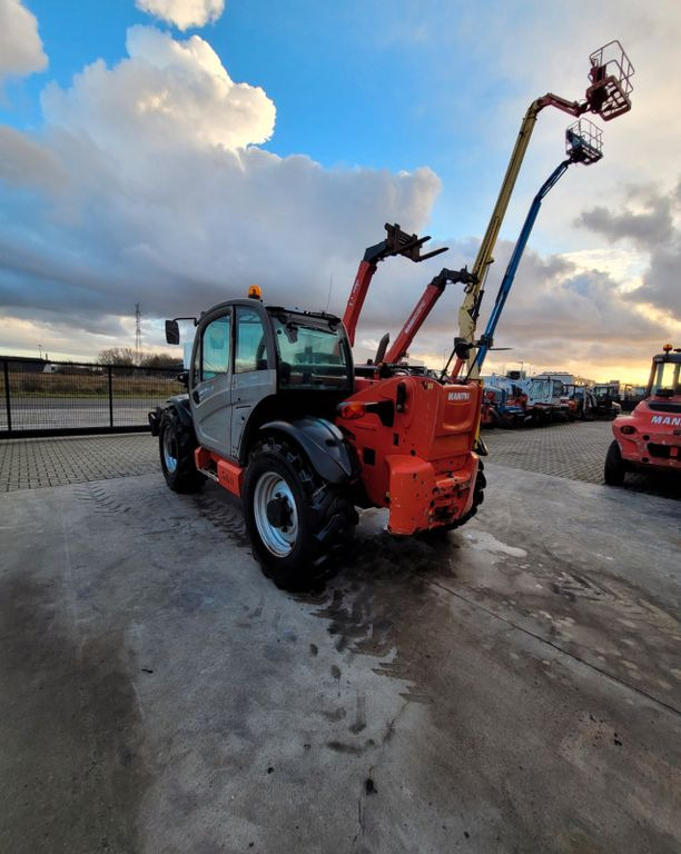 Manitou MT 1135 - Ekskavator teleskopik: foto 3 Manitou MT 1135 - Ekskavator teleskopik: foto 3