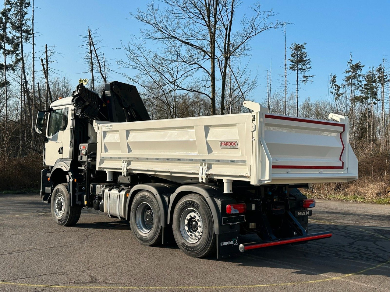 MAN TGS 28.440 6x4-4/3-Seiten- Kipper / Hiab 228-6 - Kamion vetëshkarkues, Kamion me vinç: foto 4 MAN TGS 28.440 6x4-4/3-Seiten- Kipper / Hiab 228-6 - Kamion vetëshkarkues, Kamion me vinç: foto 4