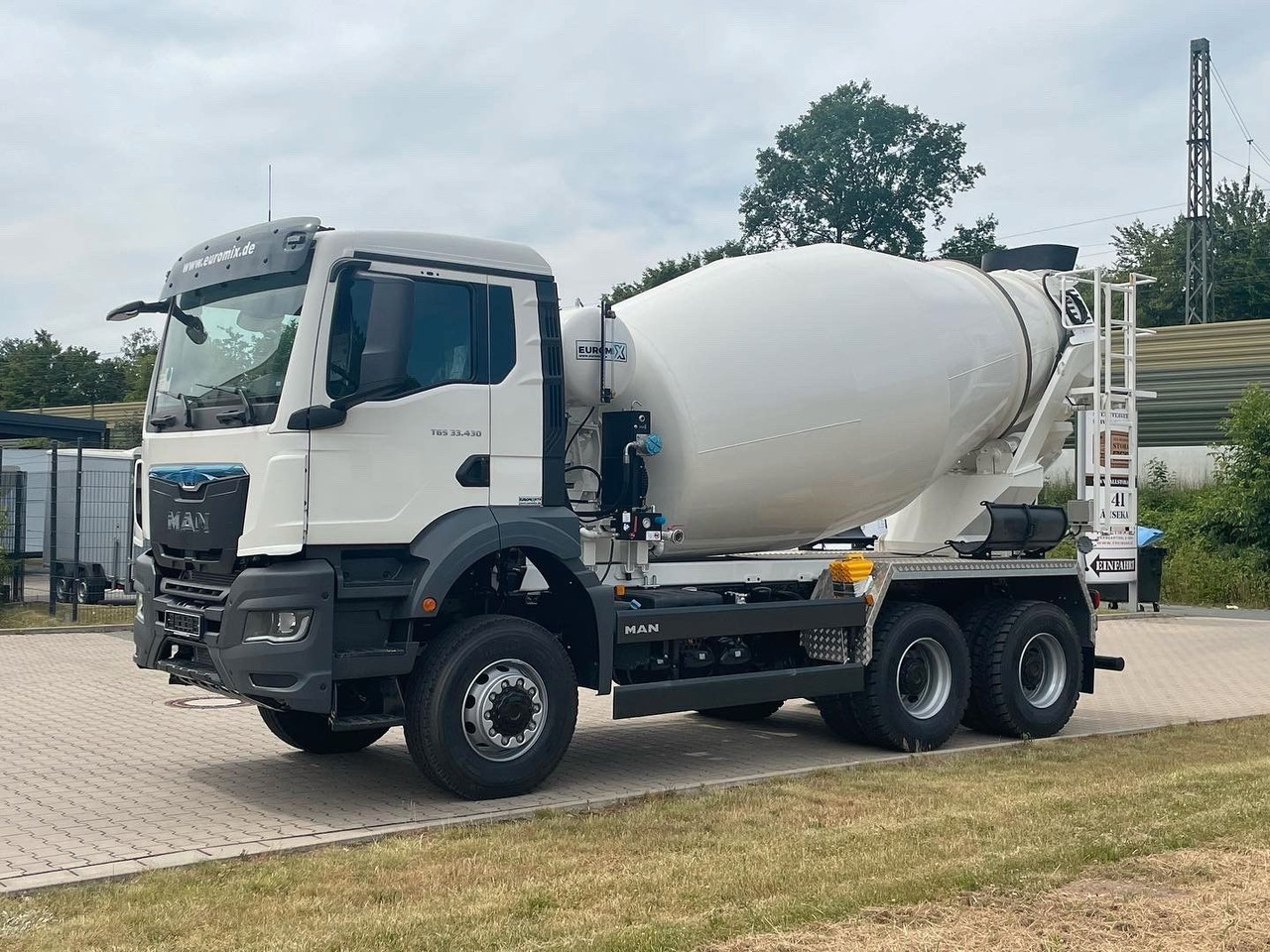 MAN TGS 33.440 6X4 / 6X6 /Euro6e EuromiX EM 8 - Autobetoniere: foto 2 MAN TGS 33.440 6X4 / 6X6 /Euro6e EuromiX EM 8 - Autobetoniere: foto 2