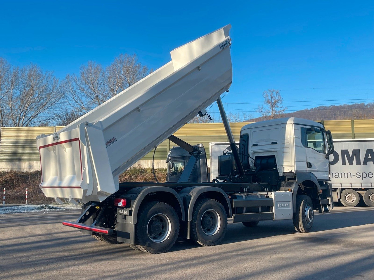 Kamion vetëshkarkues MAN TGS 33.440 6x6 /Euro6e Mulden-Kipper  EuromixMTP: foto 13