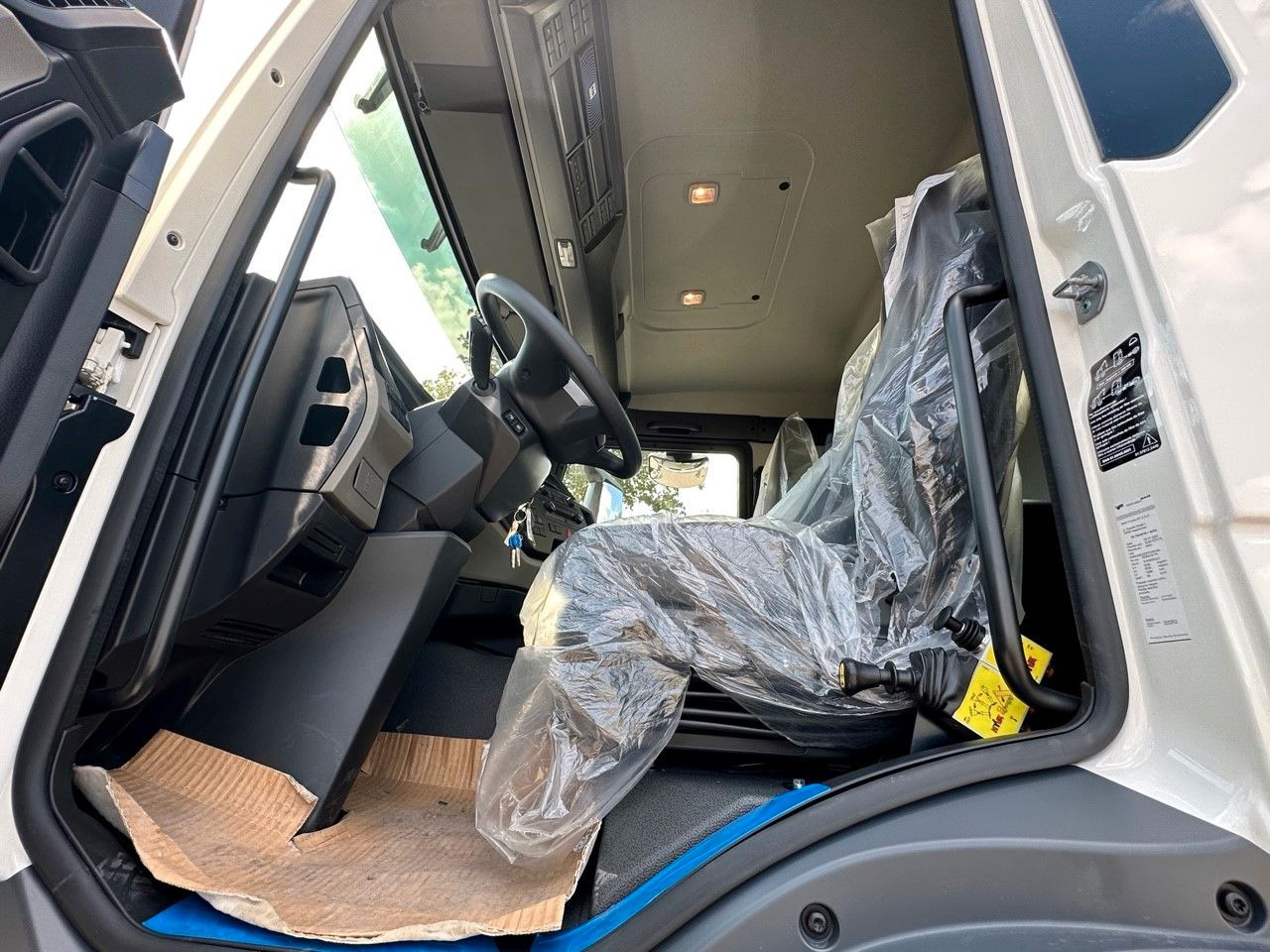 MAN TGS 35.470 BB 8X4 3-Seiten-Kipper EuromixMTP - Kamion vetëshkarkues: foto 4 MAN TGS 35.470 BB 8X4 3-Seiten-Kipper EuromixMTP - Kamion vetëshkarkues: foto 4