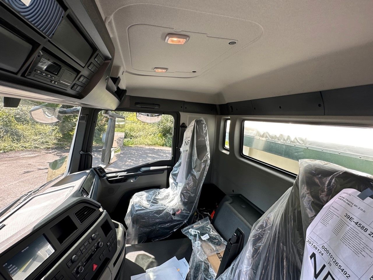MAN TGS 35.470 BB 8X4 3-Seiten-Kipper EuromixMTP - Kamion vetëshkarkues: foto 5 MAN TGS 35.470 BB 8X4 3-Seiten-Kipper EuromixMTP - Kamion vetëshkarkues: foto 5