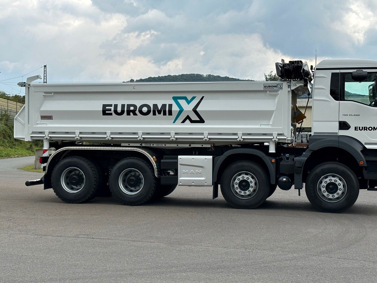 Lizingu i  MAN TGS 35.480 8x4 EuromixMTP 3-Seiten-Kipper MAN TGS 35.480 8x4 EuromixMTP 3-Seiten-Kipper: foto 9